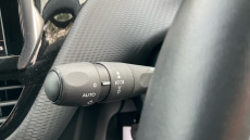 Peugeot 2008 1.2 PureTech 110 Signature 5dr Petrol Estate